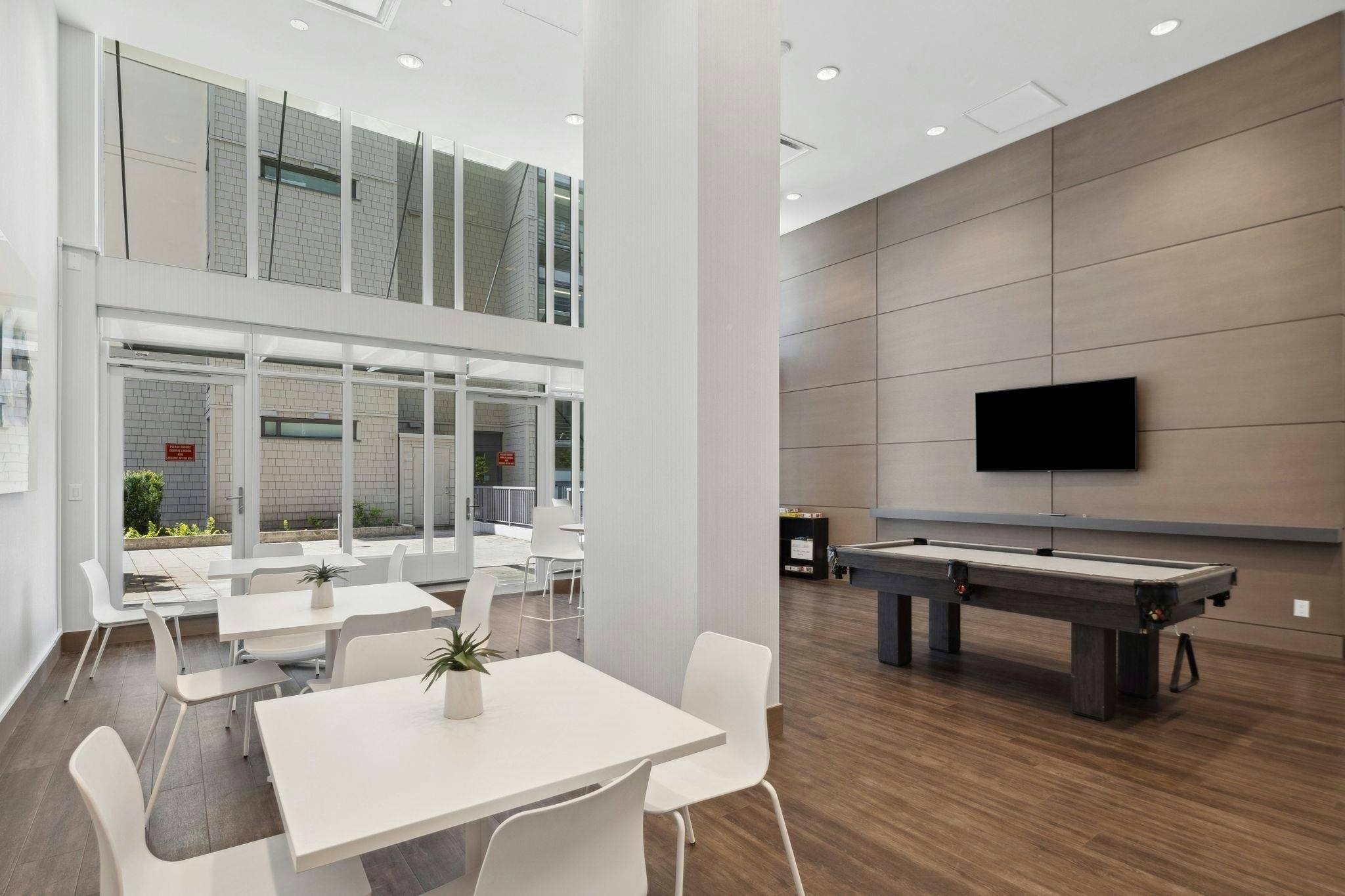 504-2780 Valley Centre Avenue, North Vancouver, BC, V7J 0C4 - 19