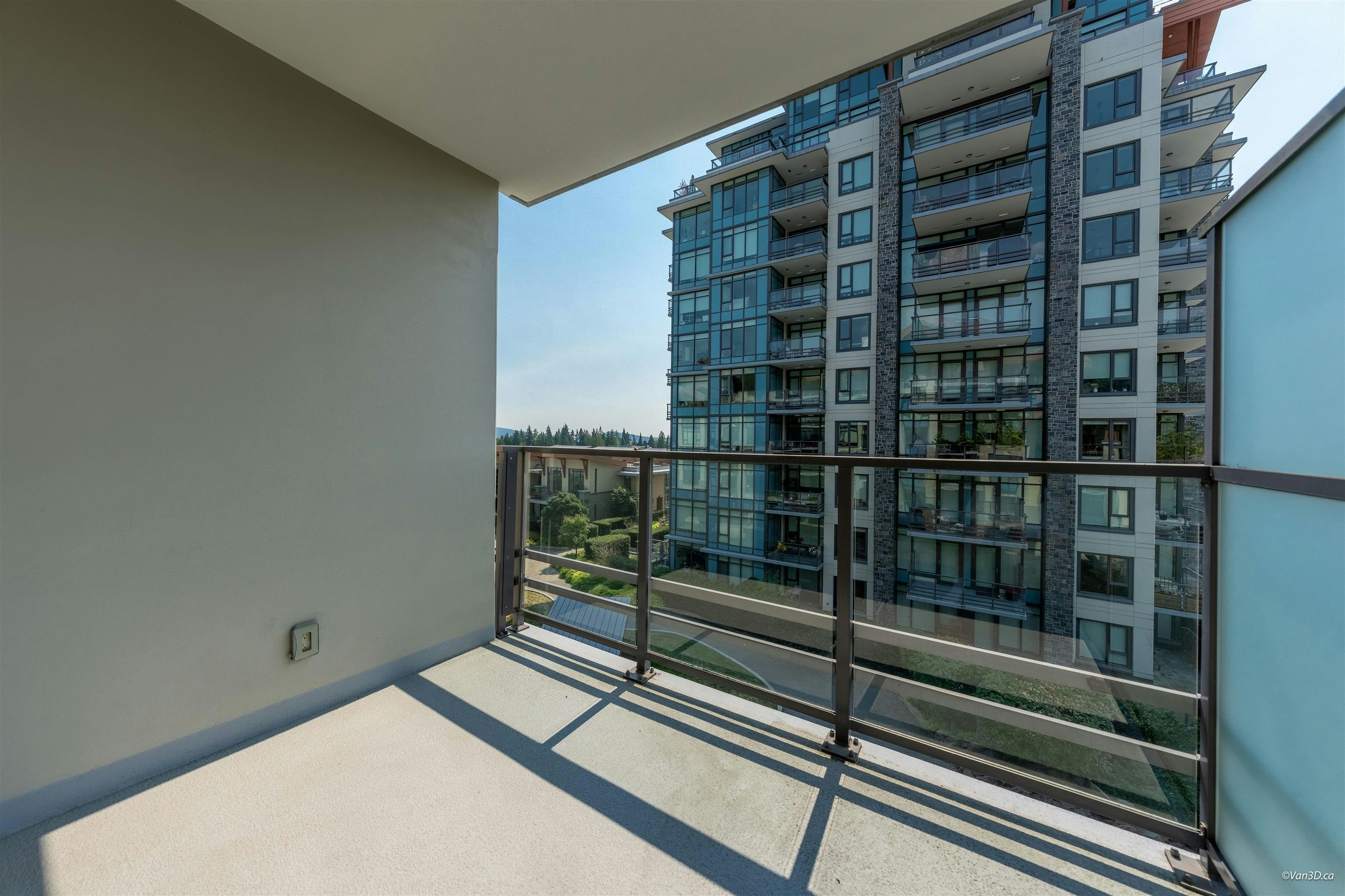 504-2780 Valley Centre Avenue, North Vancouver, BC, V7J 0C4 - 13