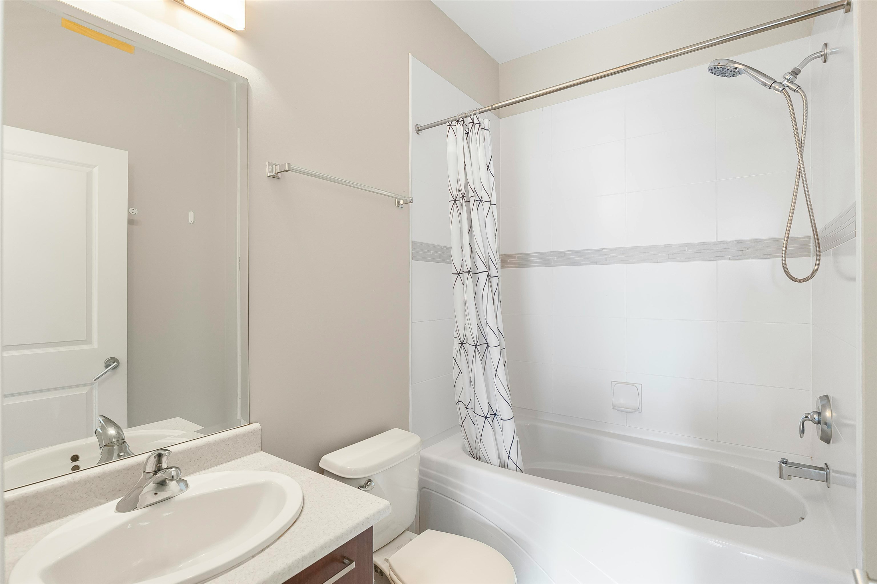 404-13339 102a Avenue, Surrey, BC, V3T 0C5 - 10