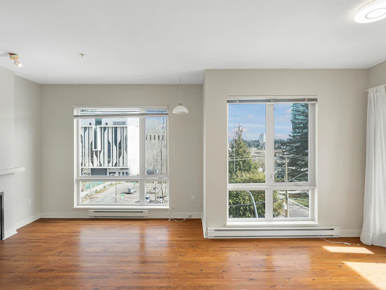 404-13339 102a Avenue, Surrey, BC, V3T 0C5 - 2