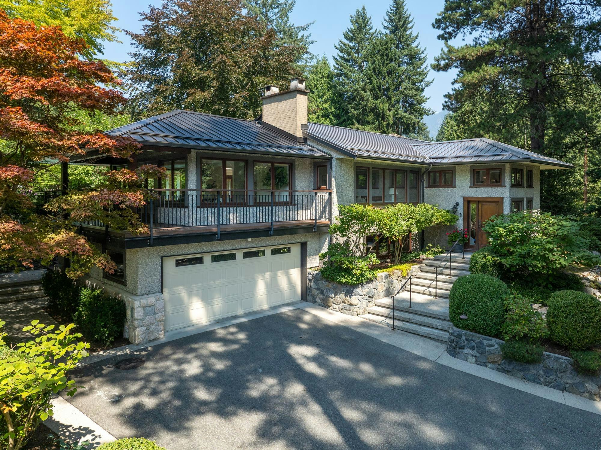 431 Southborough Drive, West Vancouver, BC, V7S 1M3