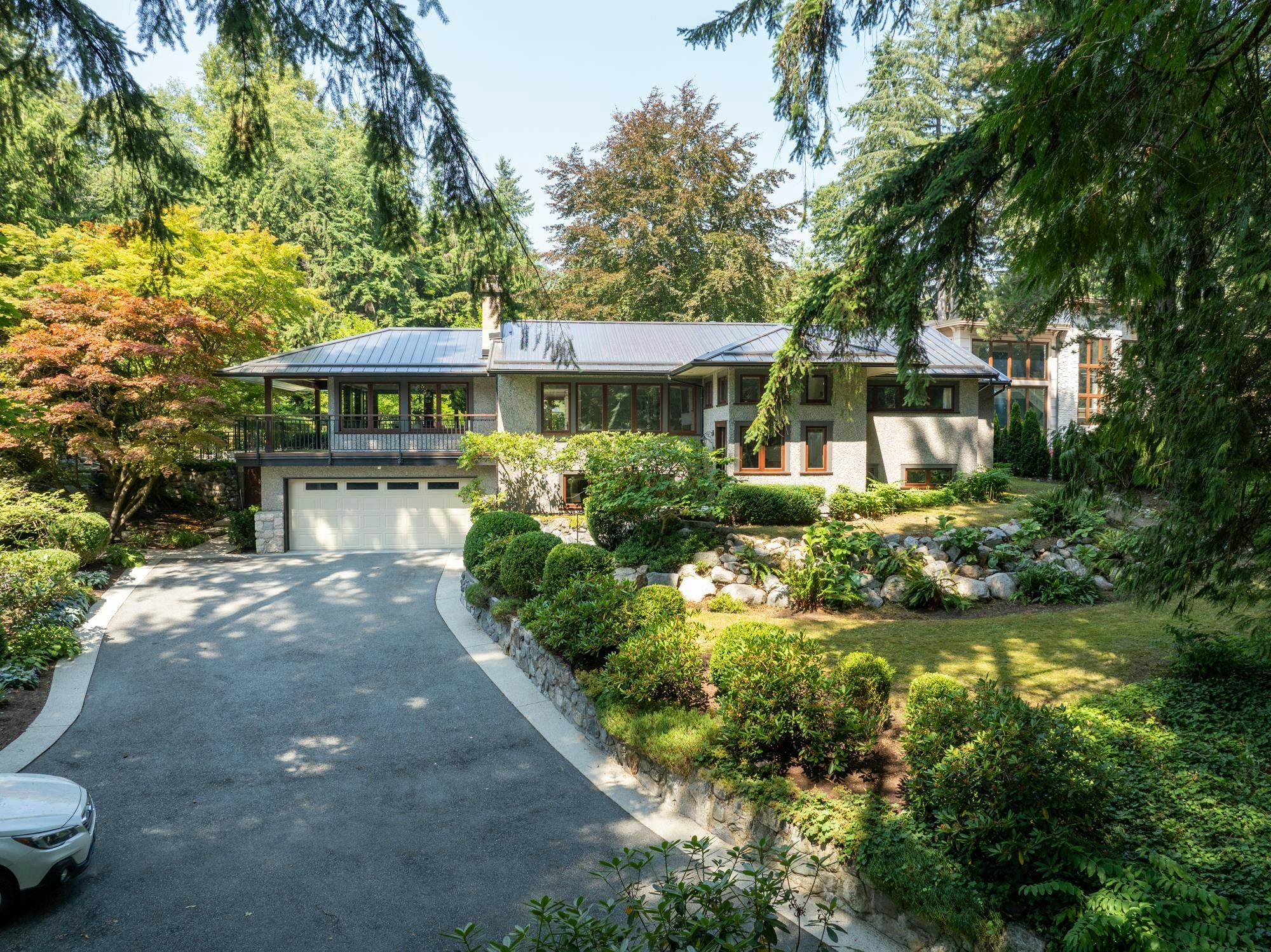 431 Southborough Drive - 2