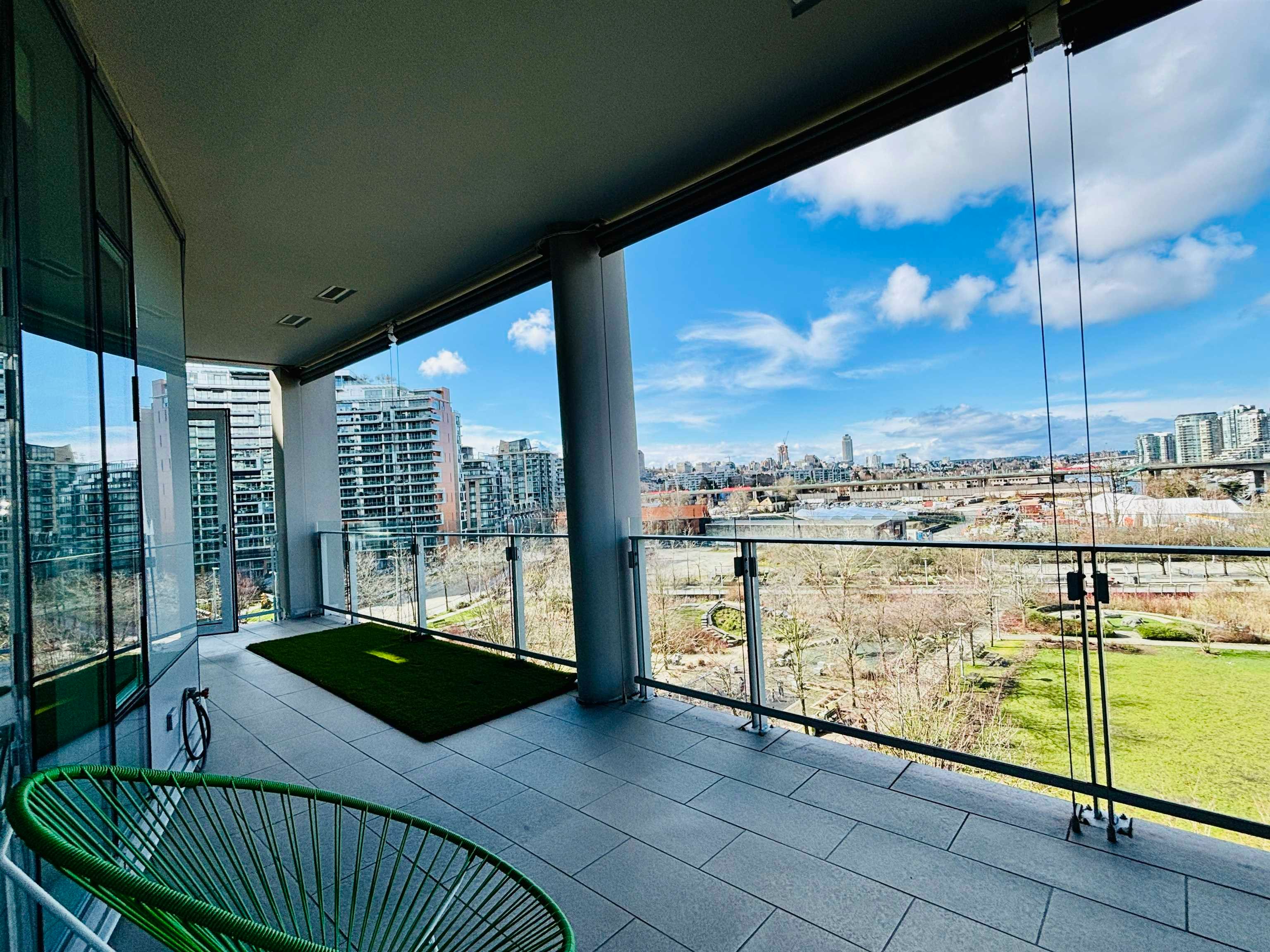 604-1616 Columbia Street, Vancouver, BC, V5Y 0B7