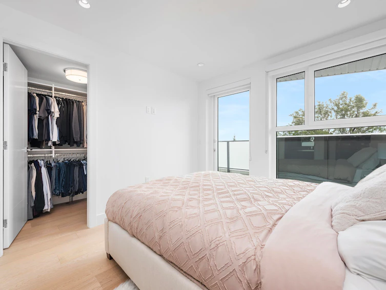 138 W Woodstock Avenue, Vancouver, BC, V5Y 0N1 - 15
