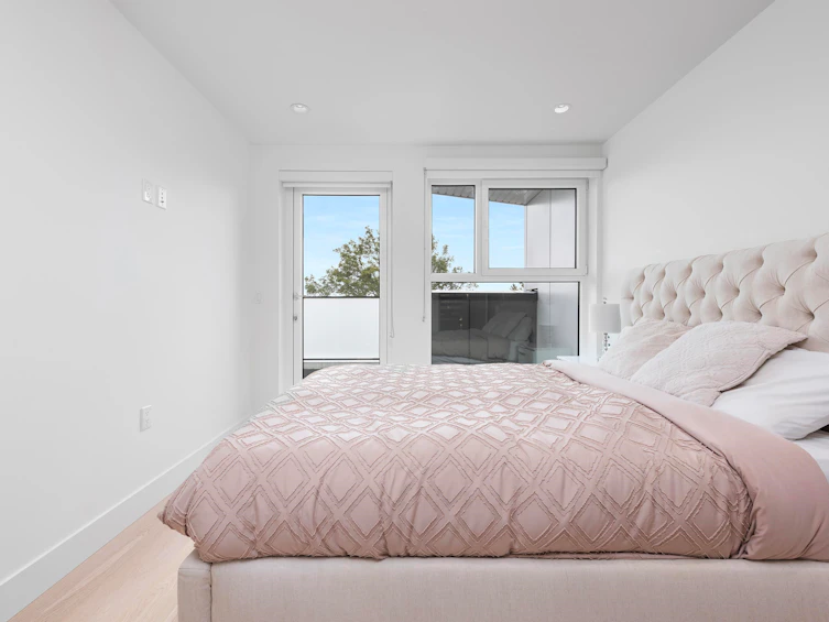 138 W Woodstock Avenue, Vancouver, BC, V5Y 0N1 - 14