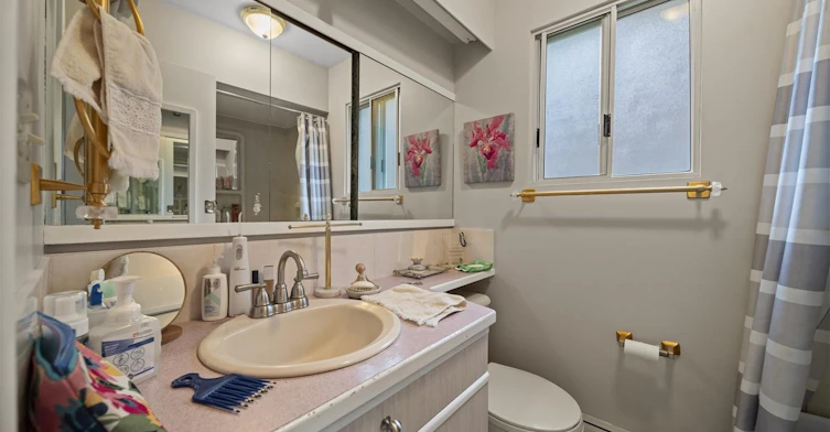 14862 Thrift Avenue, Surrey, BC, V4B 2J7 - 19