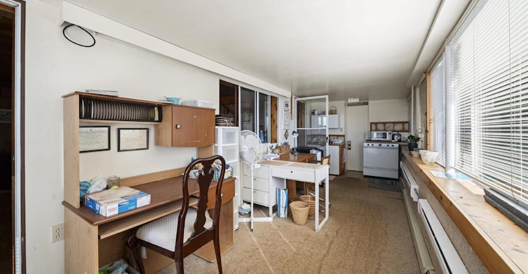 14862 Thrift Avenue, Surrey, BC, V4B 2J7 - 16