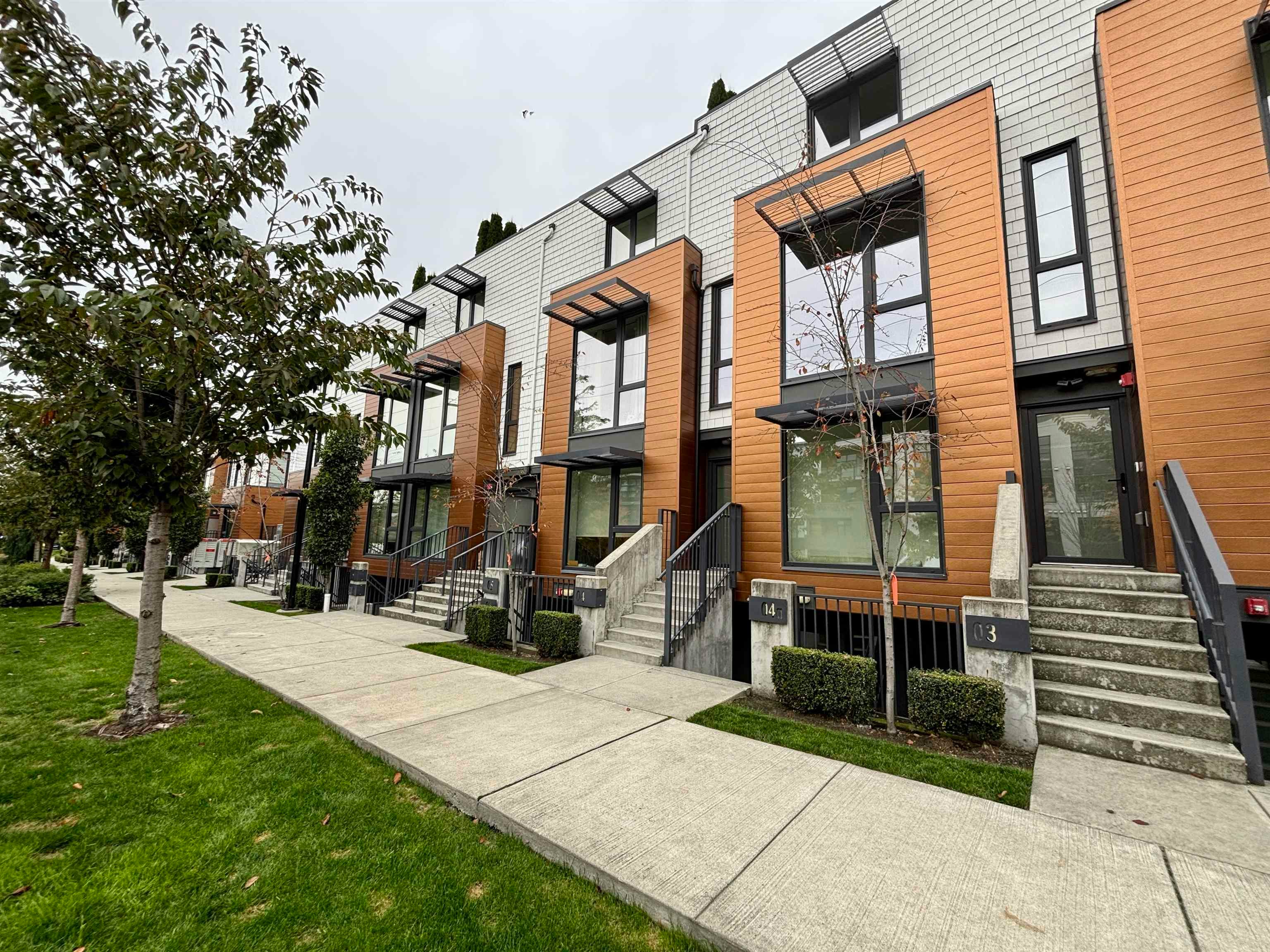 3-720 3rd East Street, North Vancouver, BC, V7L 0G7