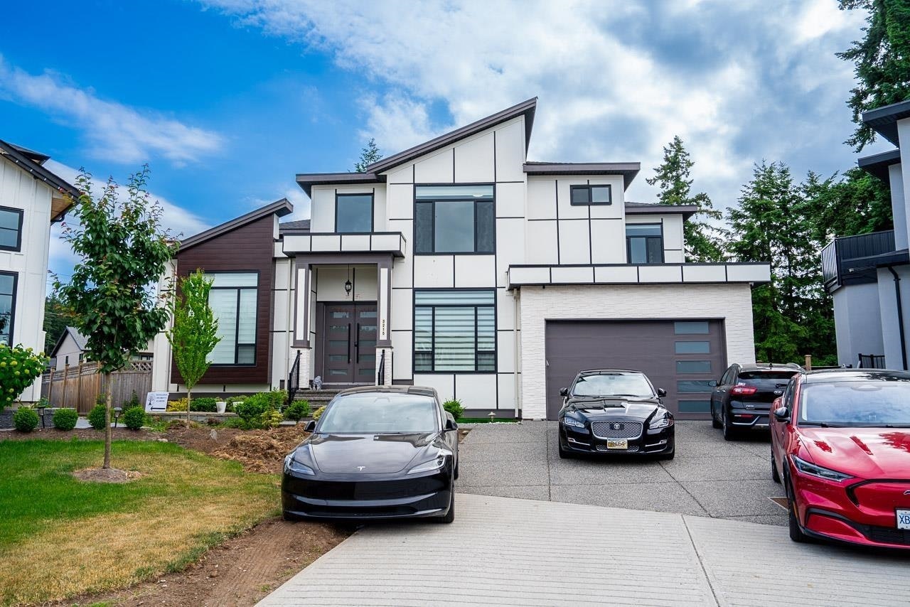 3215 197 Street, Langley, BC, V3A 0N9