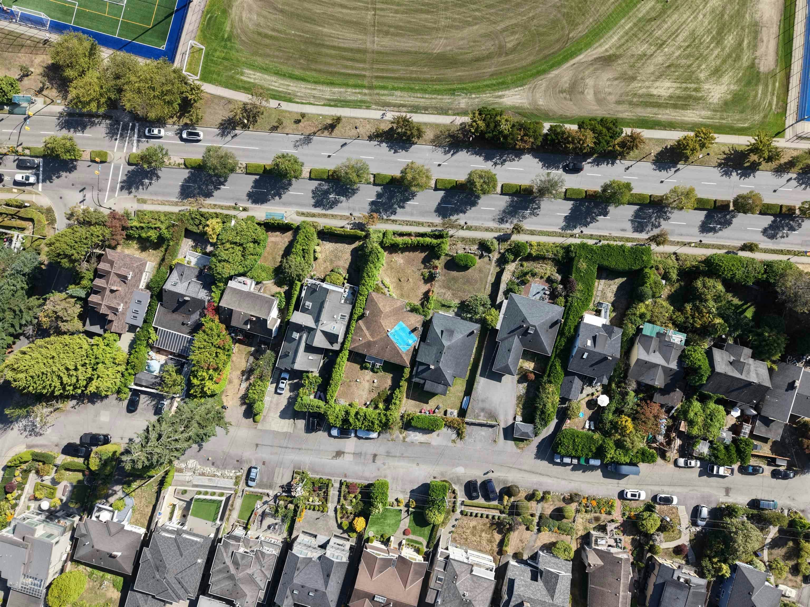 1128 Esplanade Avenue, West Vancouver, BC, V7T 1G3 - 37