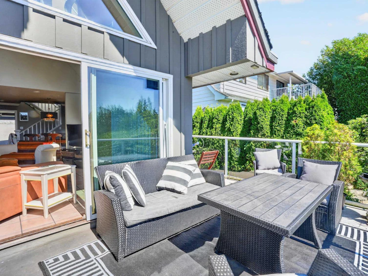 1128 Esplanade Avenue, West Vancouver, BC, V7T 1G3 - 14