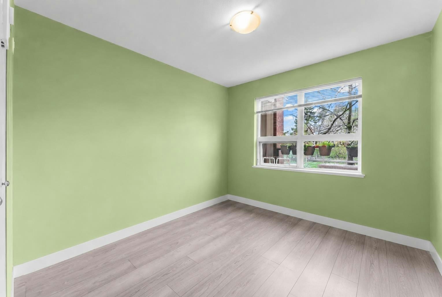 107-6800 Eckersley Road, Richmond, BC, V6Y 0E7 - 5