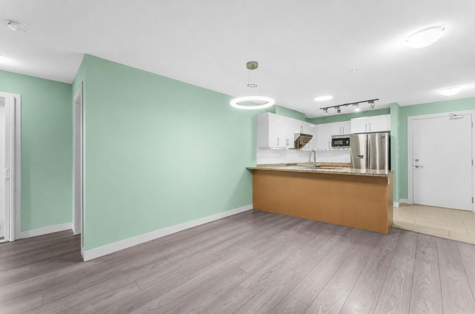 107-6800 Eckersley Road, Richmond, BC, V6Y 0E7 - 2