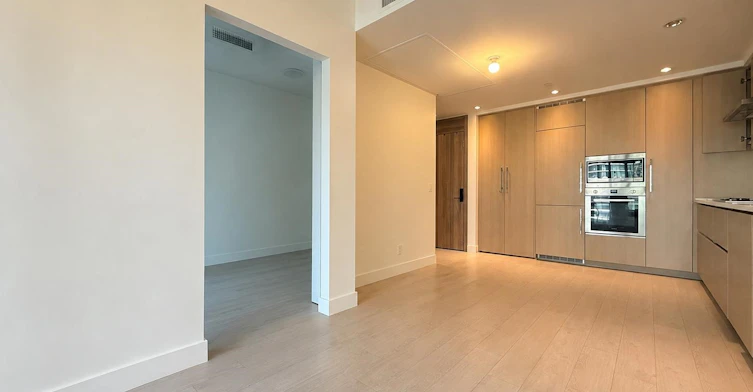1801-4730 Lougheed Highway, Burnaby, BC, V5C 0M9 - 4