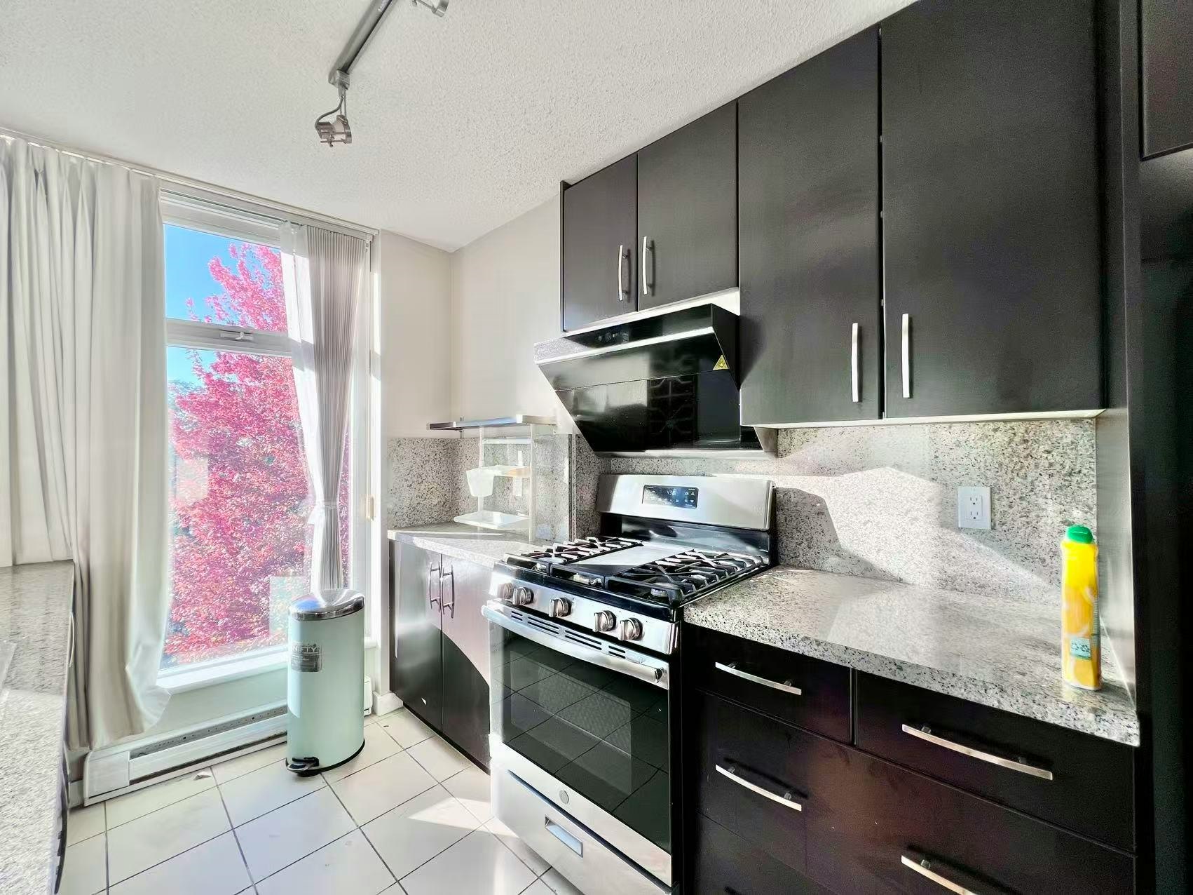 608-5088 Kwantlen Street, Richmond, BC, V6X 4K5 - 2