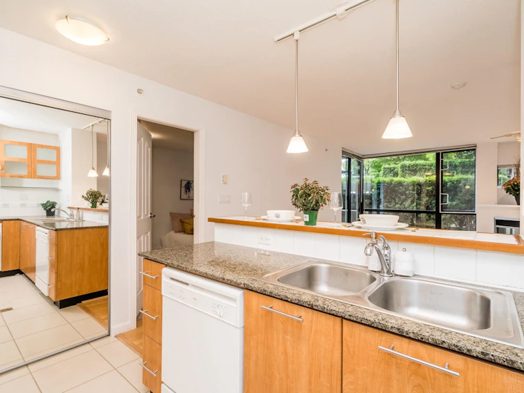 511-7831 Westminster Highway, Richmond, BC, V6X 4J4 - 7