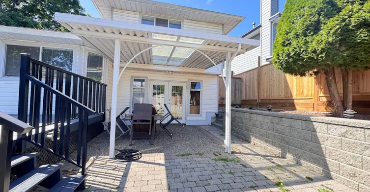 2309 Kensington Crescent, Port Coquitlam, BC, V3C 5N2 - 2