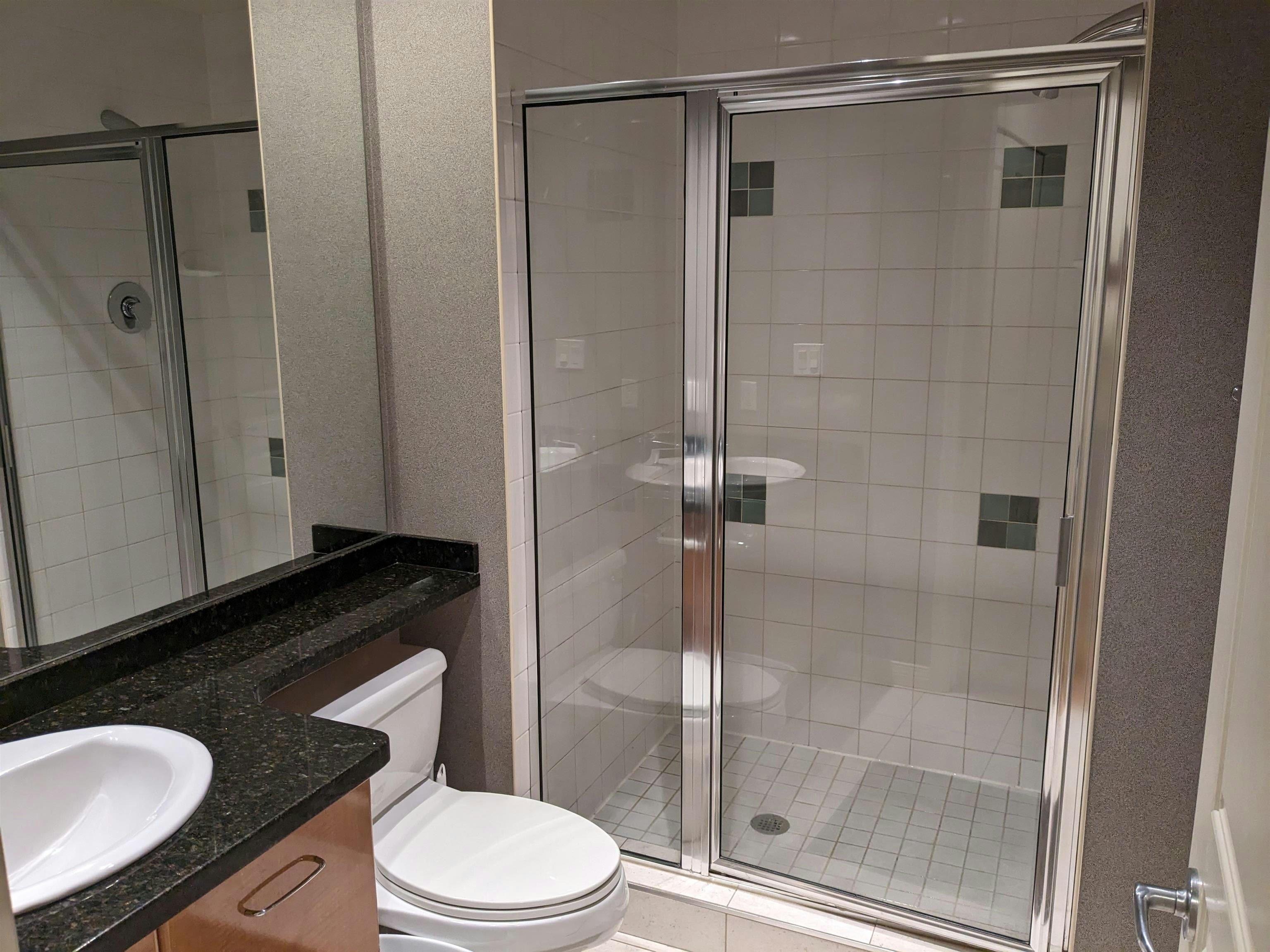 22** W 12th Avenue, Vancouver, BC, V6K 4T5 - 4