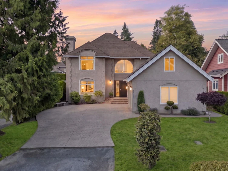 13473 14 Avenue, Surrey, BC, V4A 1G8