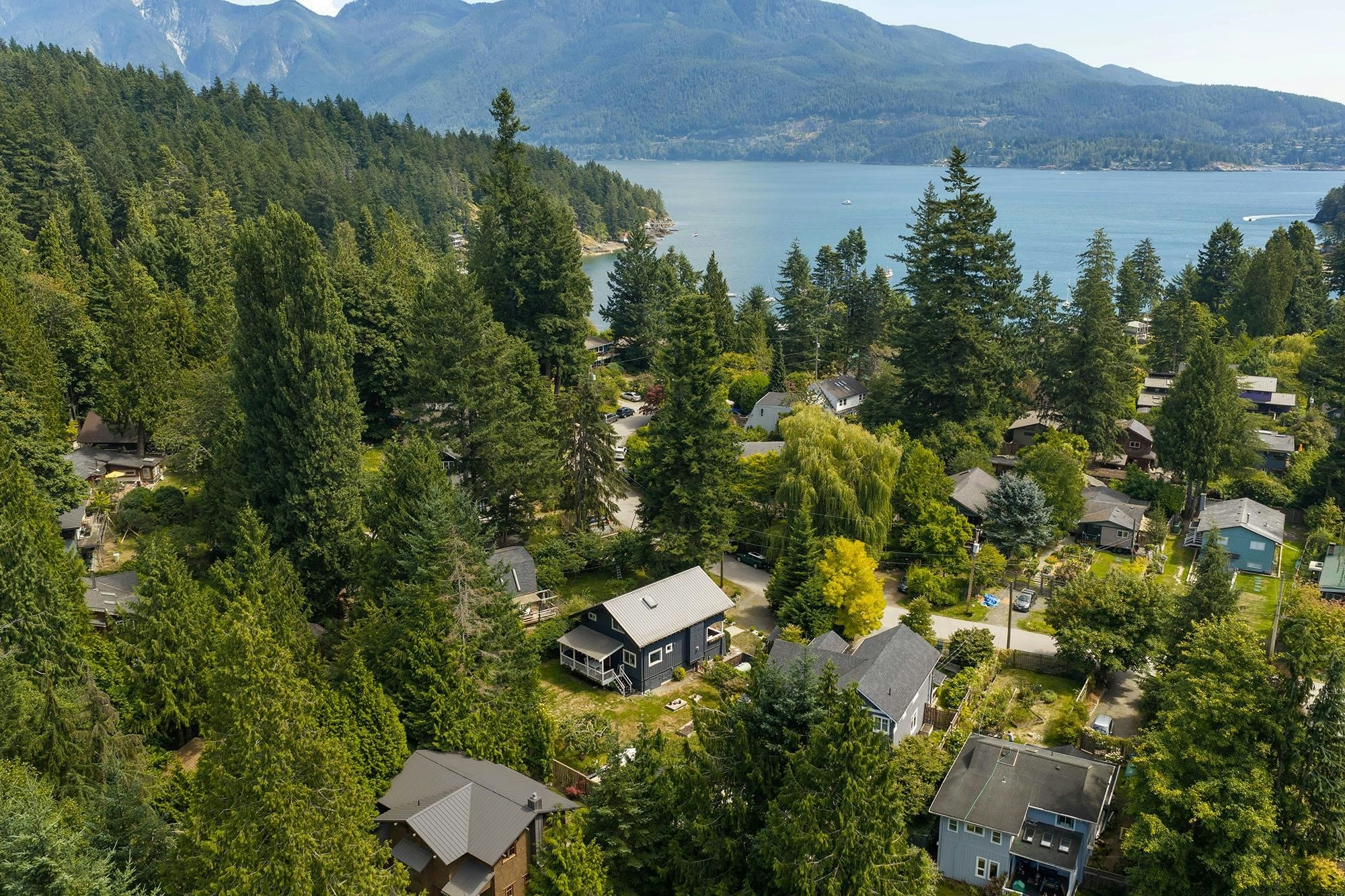 1139 Lenora Road, Bowen Island, BC, V0N 1G1 - 28