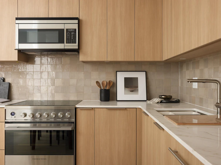 593 E 49th Avenue, Vancouver, BC, V5W 2H1