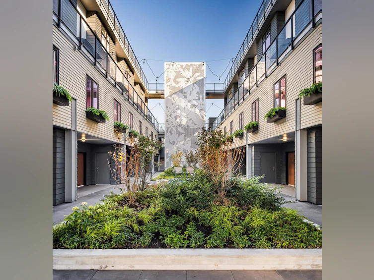 311-342 Mountain Highway, North Vancouver, BC, V7J 2K8 - 36