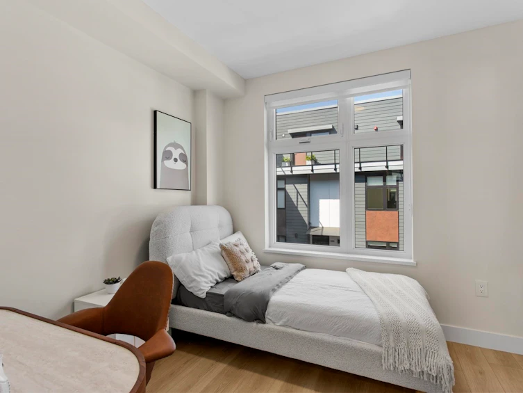311-342 Mountain Highway, North Vancouver, BC, V7J 2K8 - 21