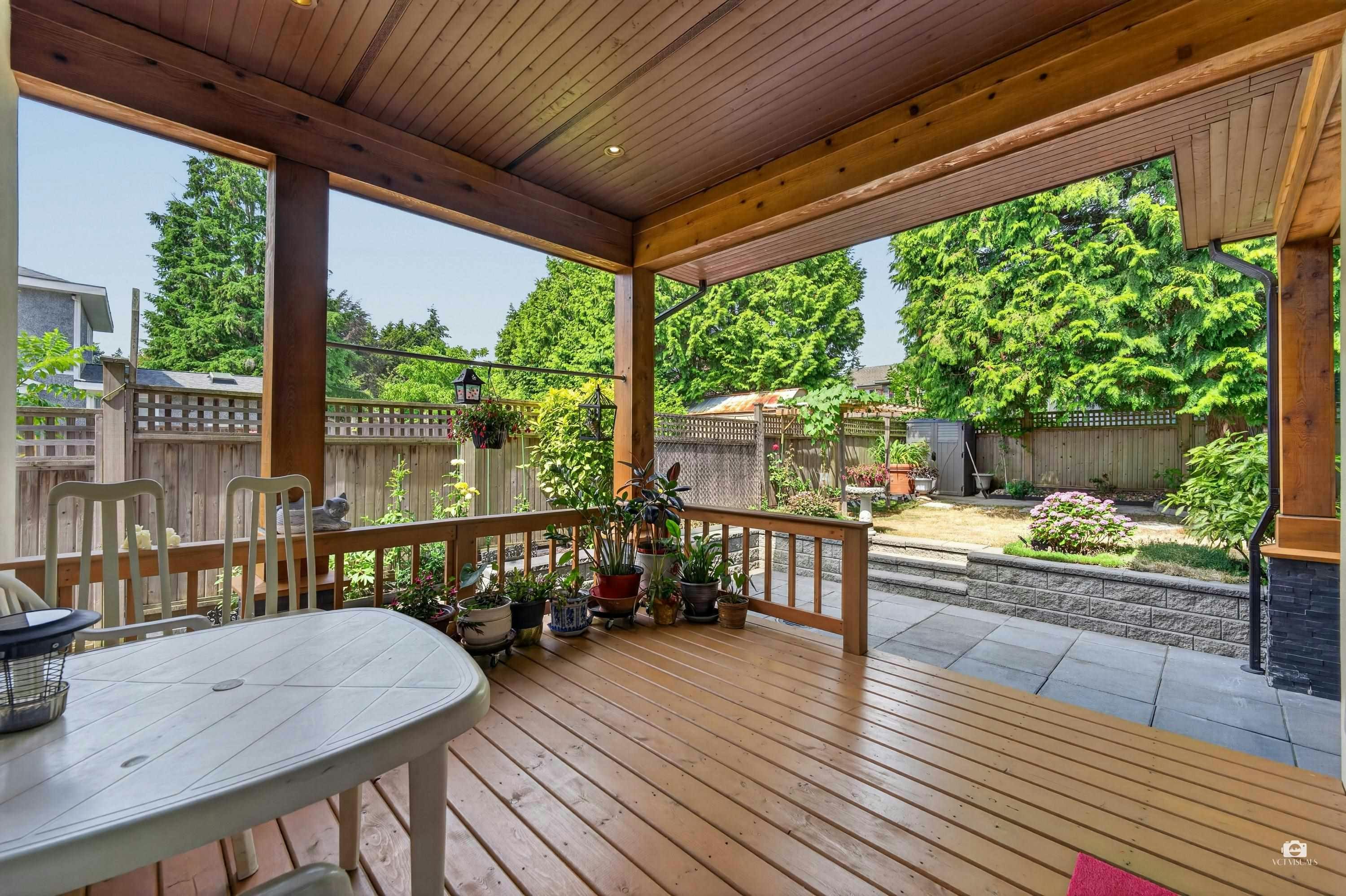 15881 Buena Vista Avenue, Surrey, BC, V4B 2A2 - 22