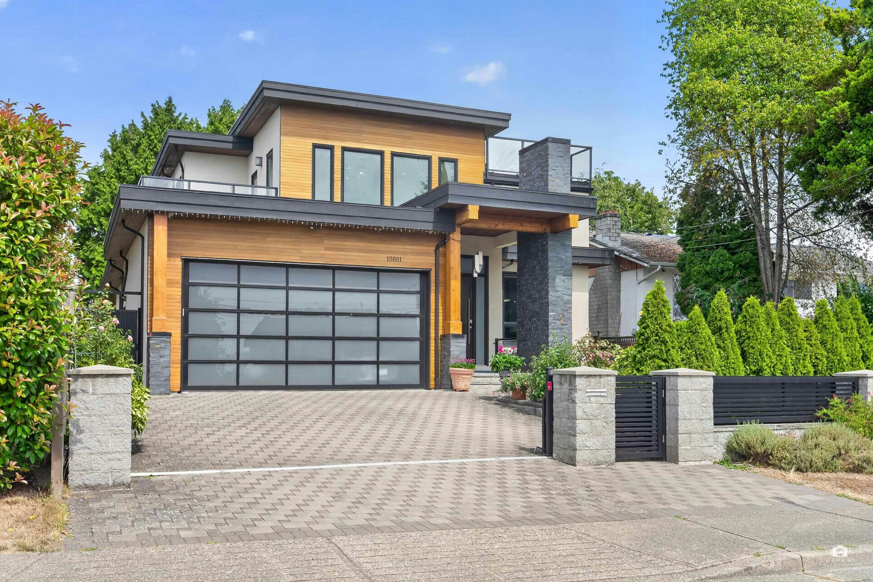 15881 Buena Vista Avenue, Surrey, BC, V4B 2A2