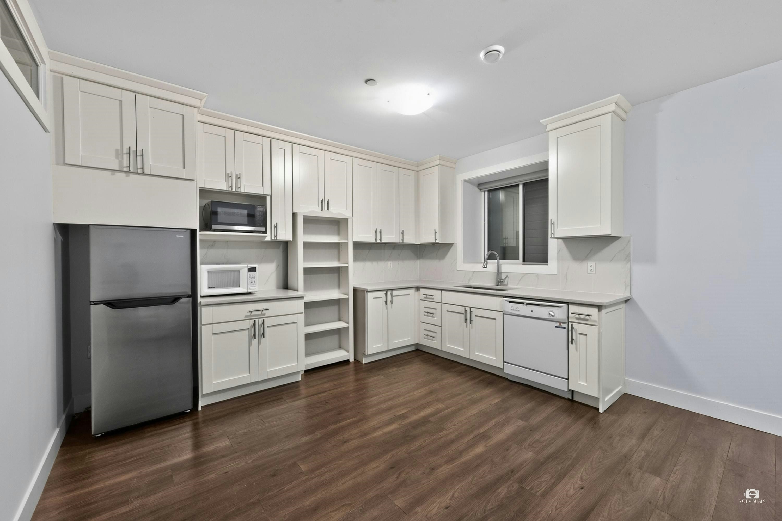 15881 Buena Vista Avenue, Surrey, BC, V4B 2A2 - 20