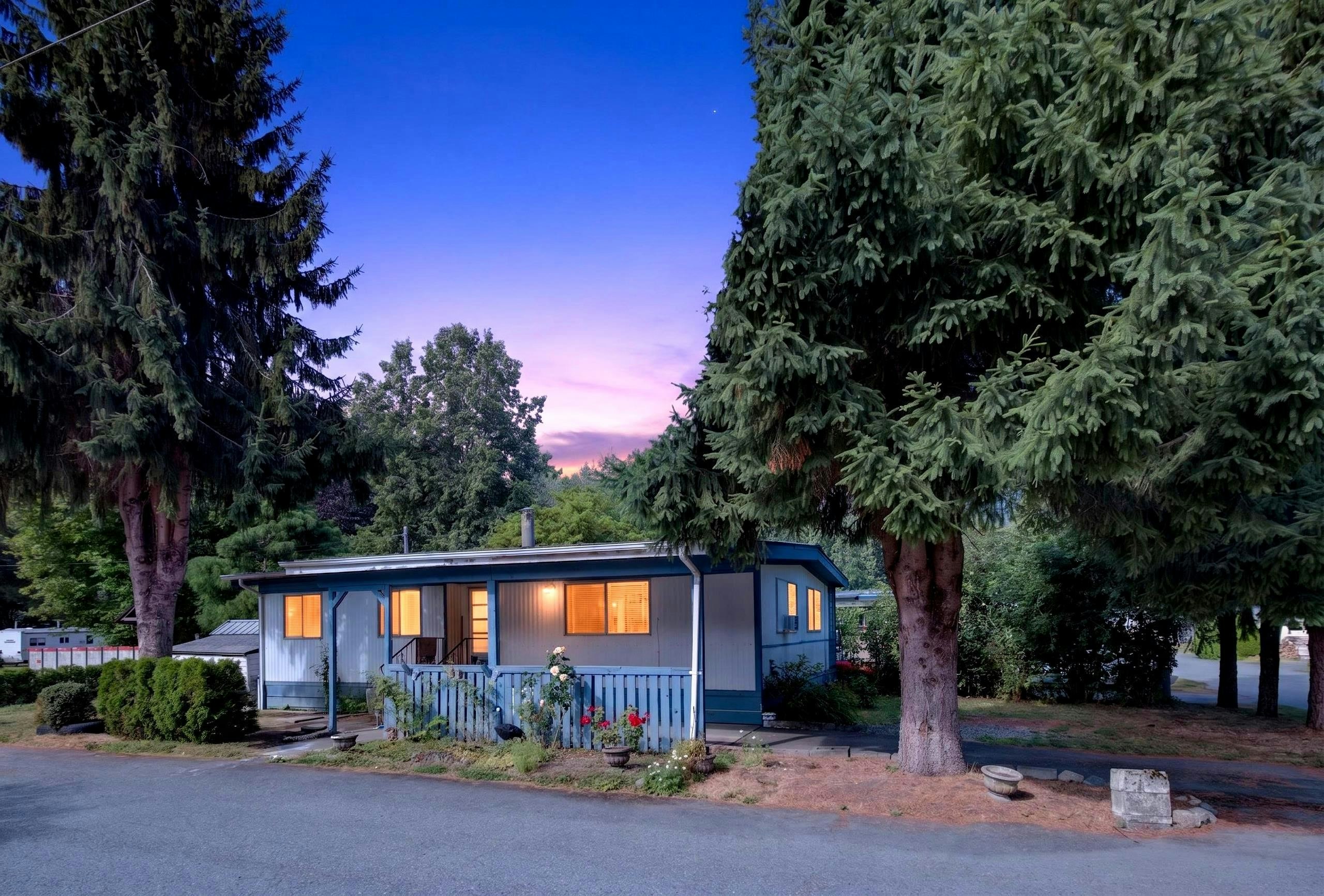 109-3942 Columbia Valley Road, Cultus Lake, BC, V2R 5B4