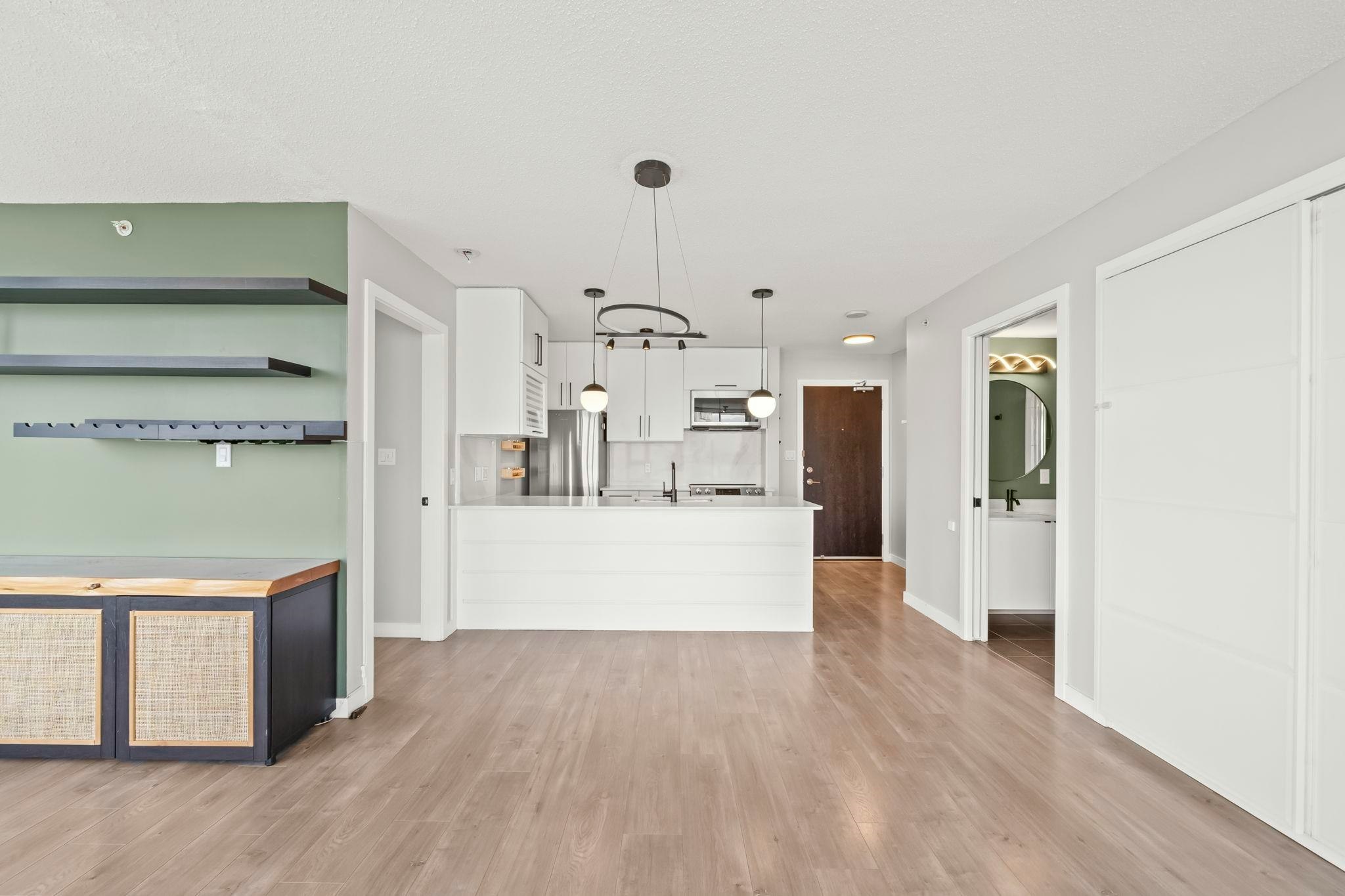 2202-689 Abbott Street, Vancouver, BC, V6B 0J2 - 9