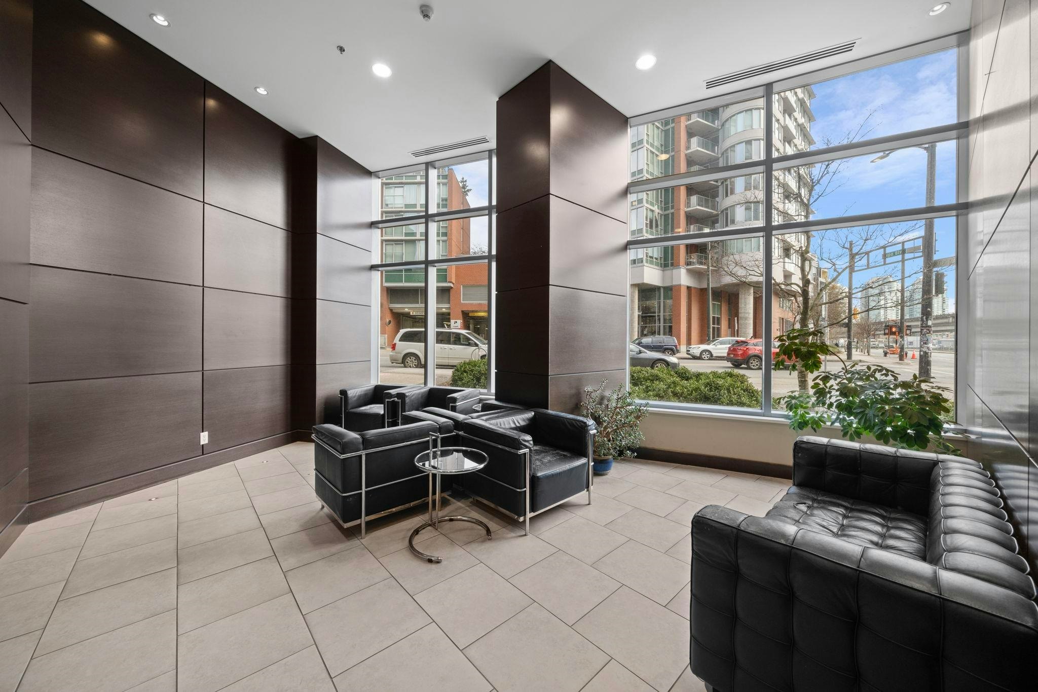 2202-689 Abbott Street, Vancouver, BC, V6B 0J2 - 38