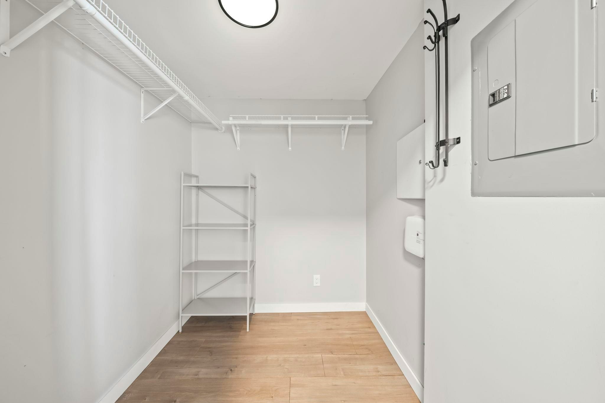 2202-689 Abbott Street, Vancouver, BC, V6B 0J2 - 22