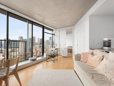 2908-128 W Cordova Street - 2