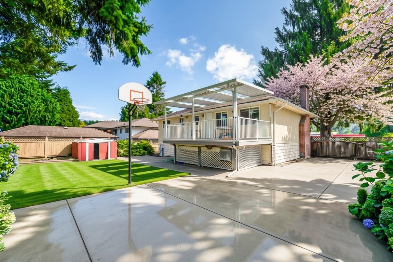 675 Duncan Avenue, Burnaby, BC, V5B 4M1 - 21