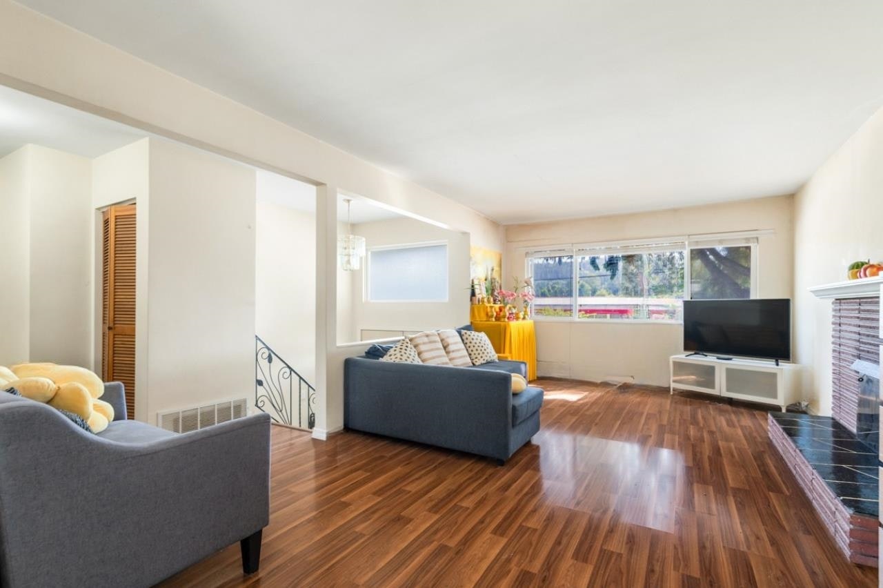 675 Duncan Avenue, Burnaby, BC, V5B 4M1 - 14