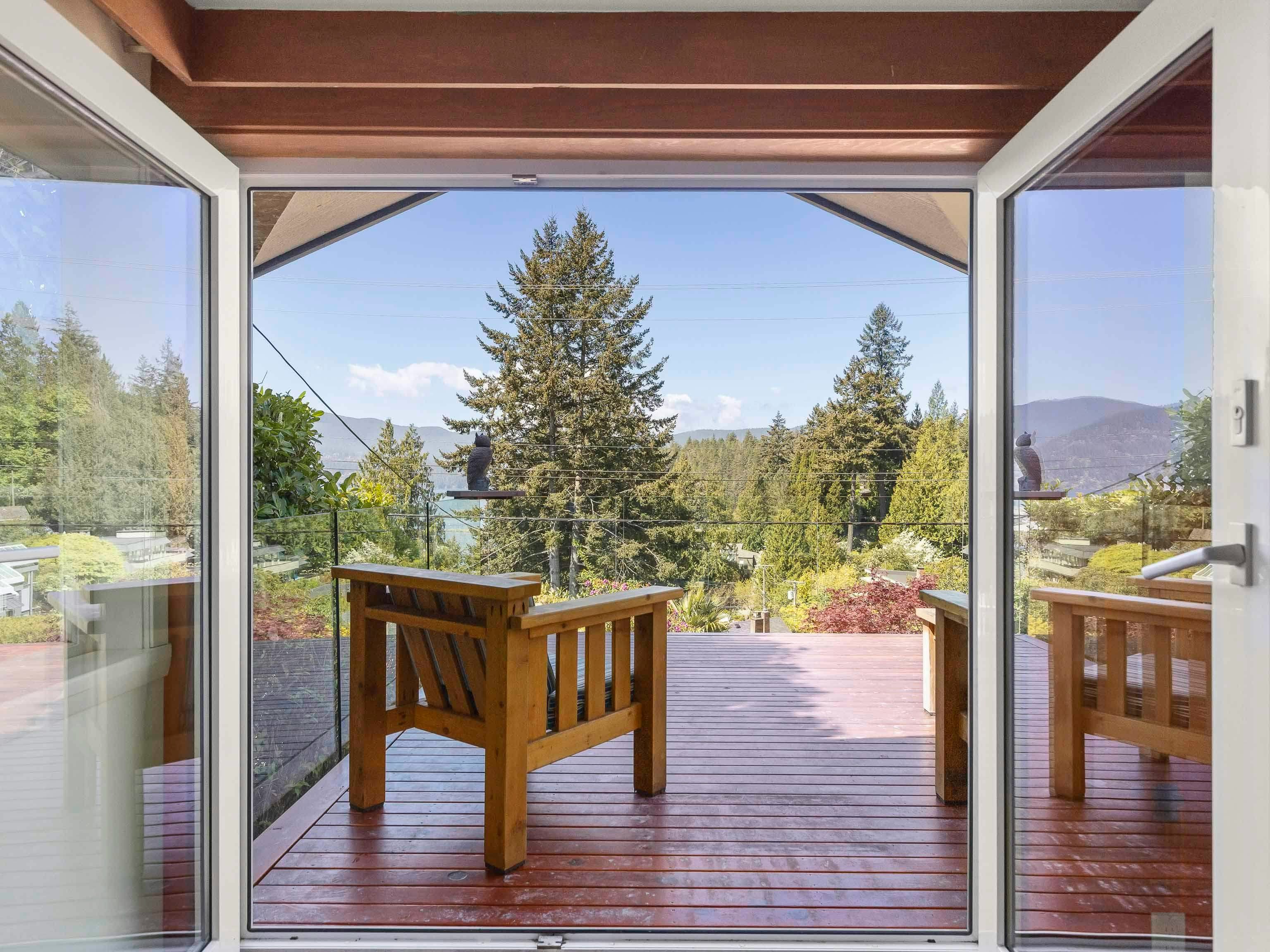 6248 Wellington Avenue, West Vancouver, BC, V7W 2H4 - 12