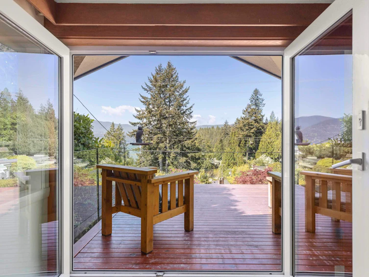 6248 Wellington Avenue, West Vancouver, BC, V7W 2H4 - 12