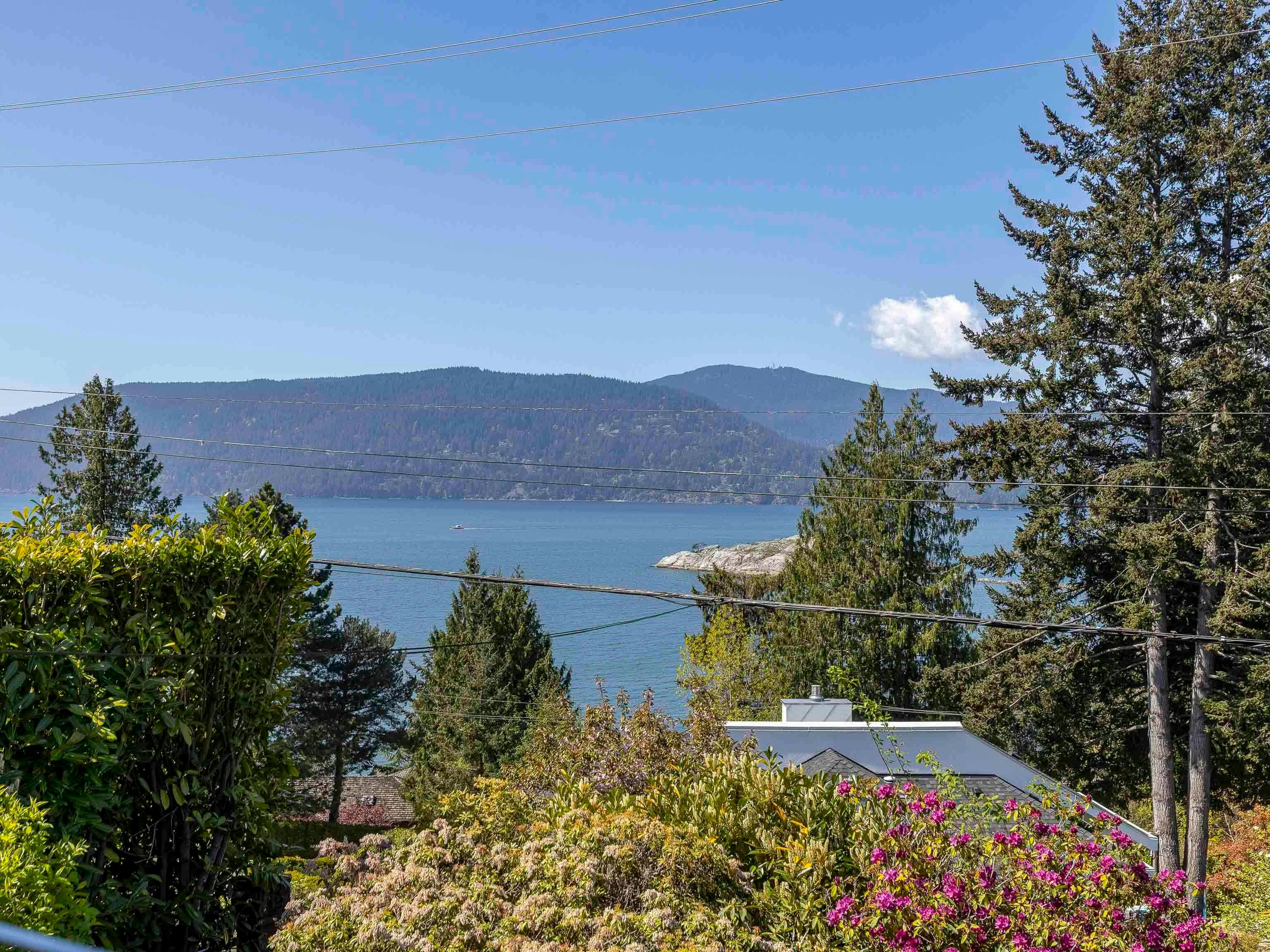 6248 Wellington Avenue, West Vancouver, BC, V7W 2H4 - 15