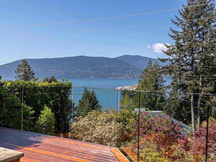 6248 Wellington Avenue, West Vancouver, BC, V7W 2H4 - 14