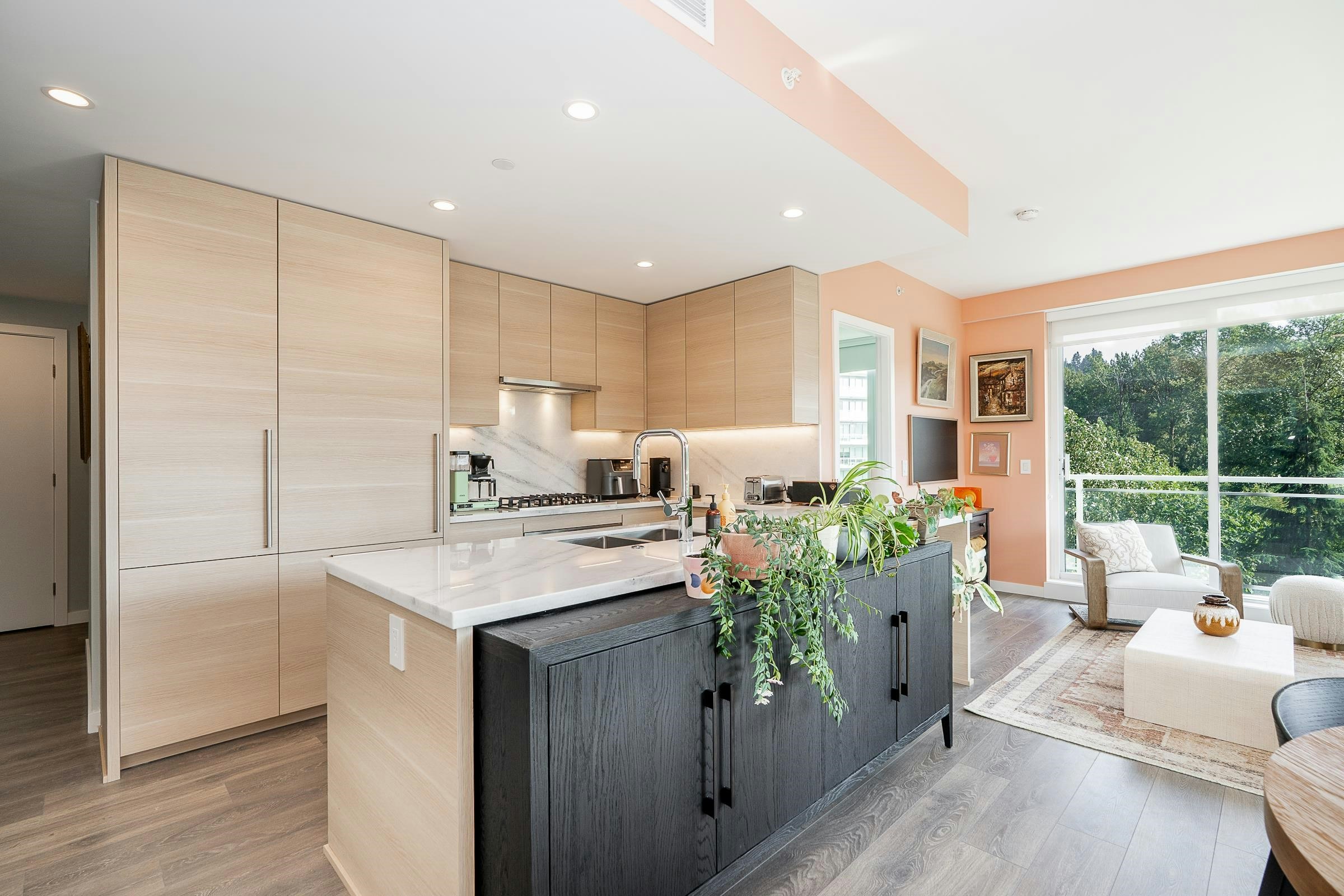 707-305 Morrissey Road - 5