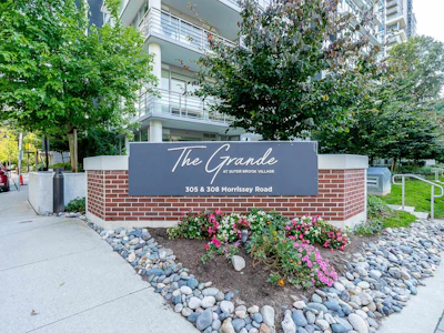 707-305 Morrissey Road - 3