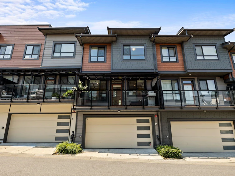 15-20150 81 Avenue, Langley, BC, V2Y 3L8