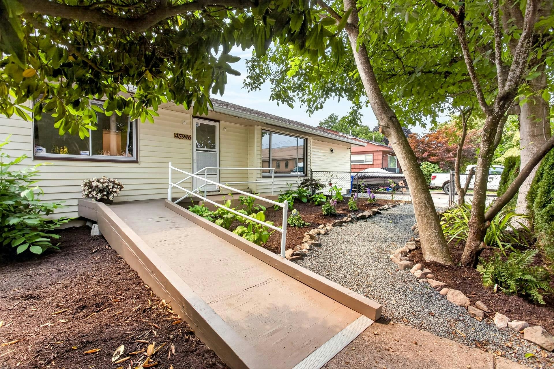 45946 Yates Avenue, Chilliwack, BC, V2P 3H1