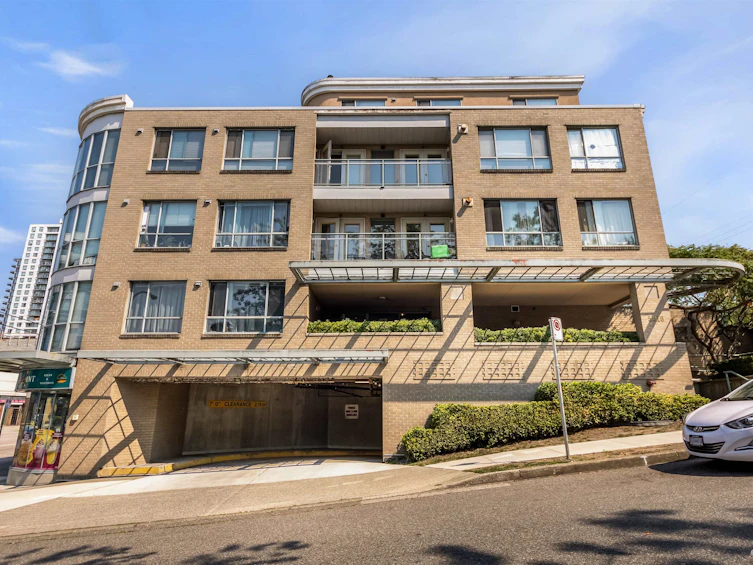 209-5818 Lincoln Street, Vancouver, BC, V5R 4P7 - 22