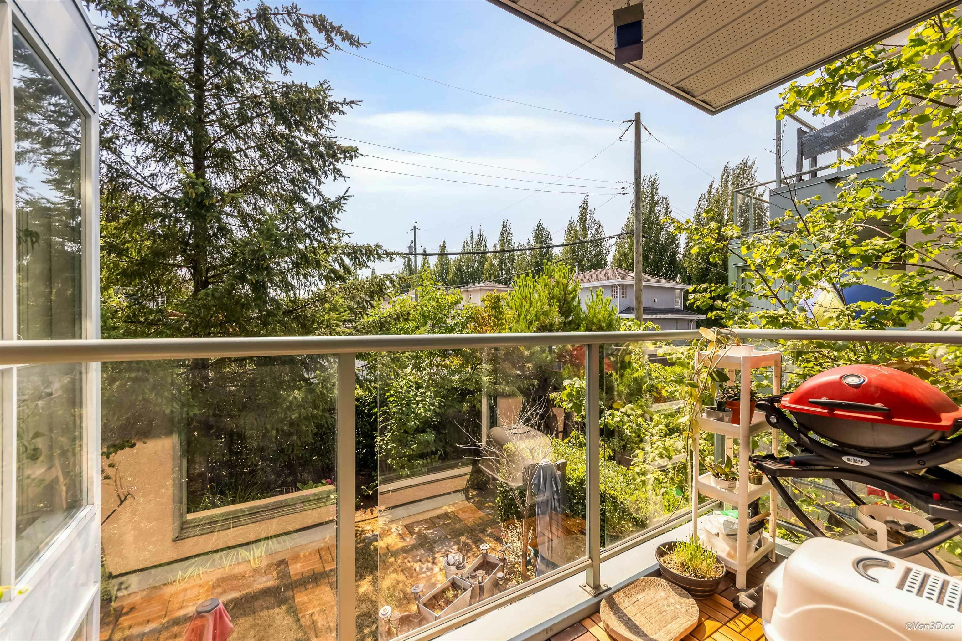 209-5818 Lincoln Street, Vancouver, BC, V5R 4P7 - 7