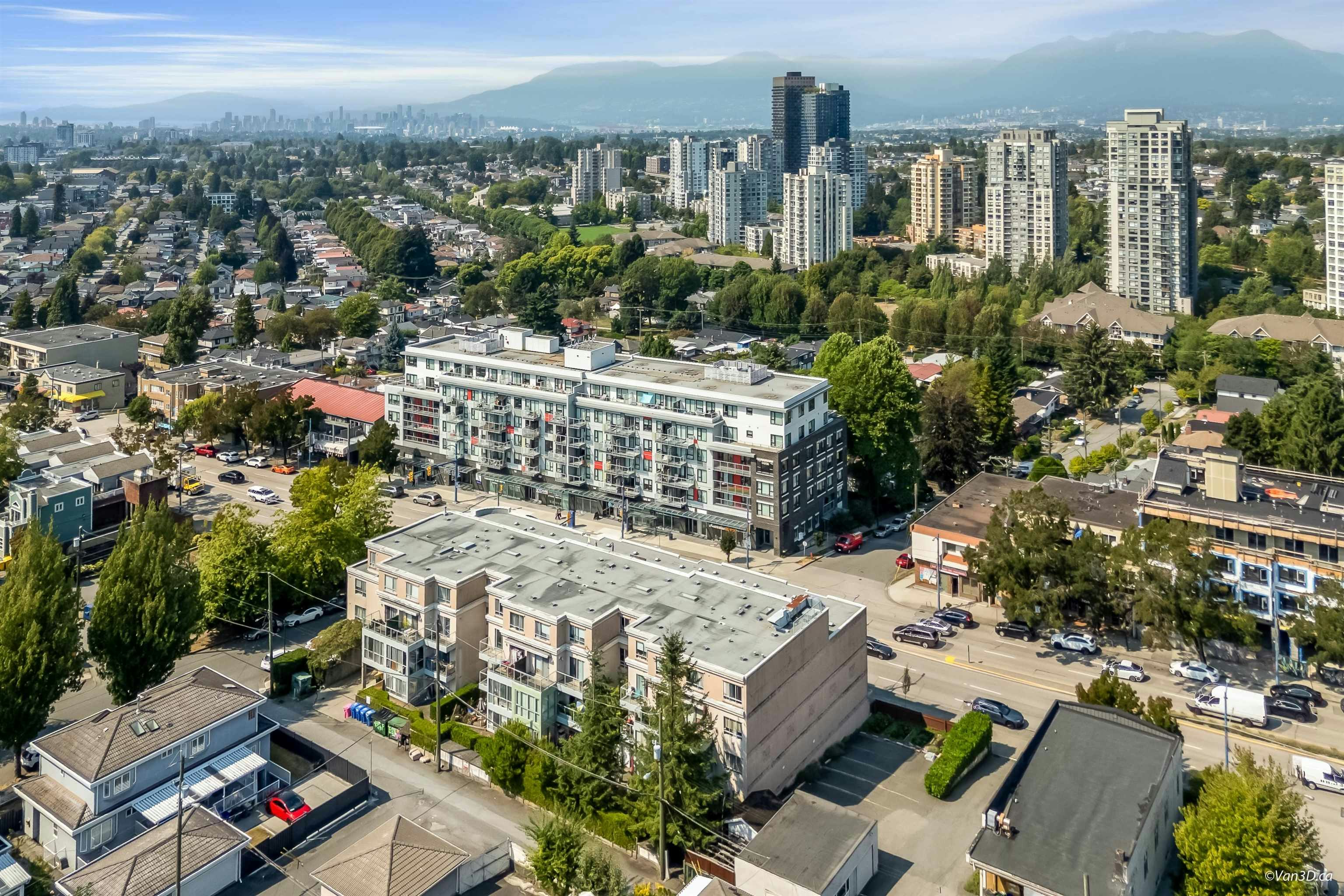 209-5818 Lincoln Street, Vancouver, BC, V5R 4P7 - 23