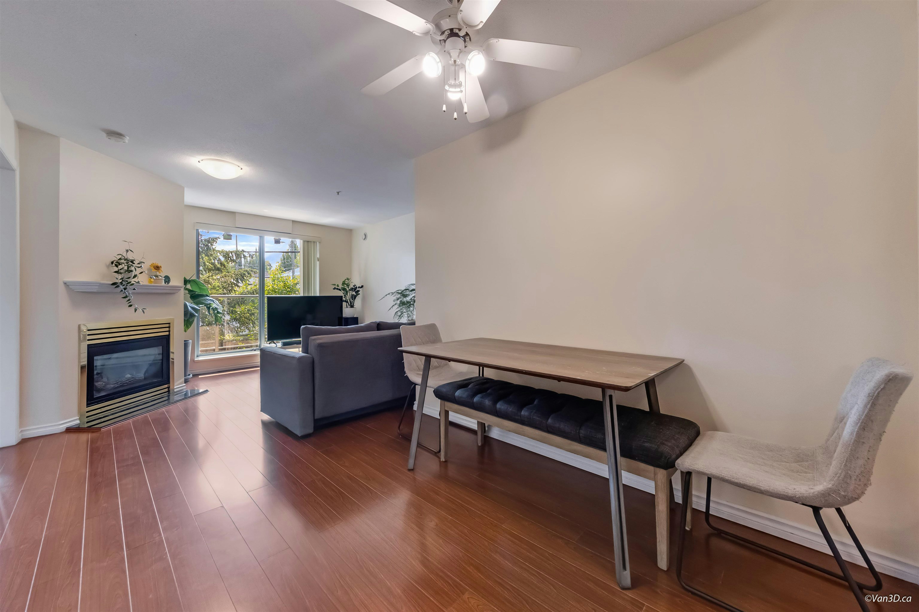 209-5818 Lincoln Street, Vancouver, BC, V5R 4P7 - 19