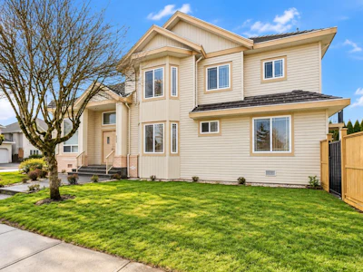 6593 125a Street - 2
